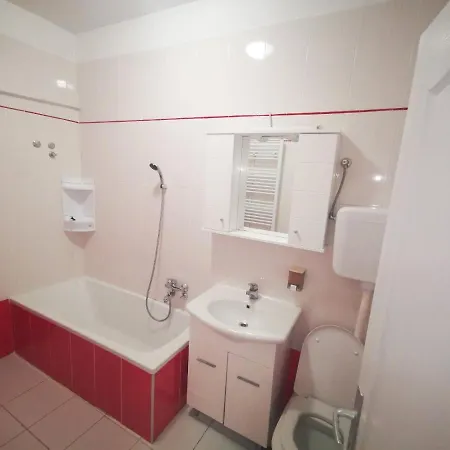 Private Riverside Silvia Βίλα Μόσταρ