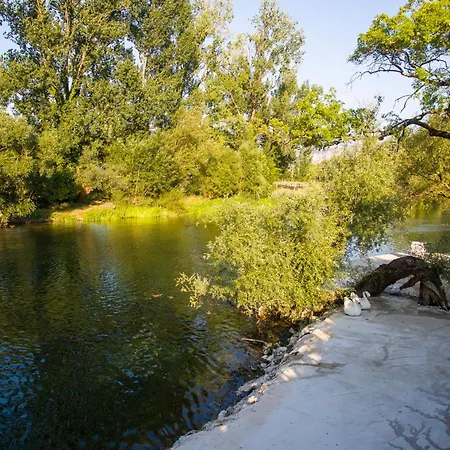 Private Riverside Silvia Villa